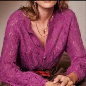 NWOT Sezane Knitwear buttoned up cardigan in beautiful soft pink color size XS